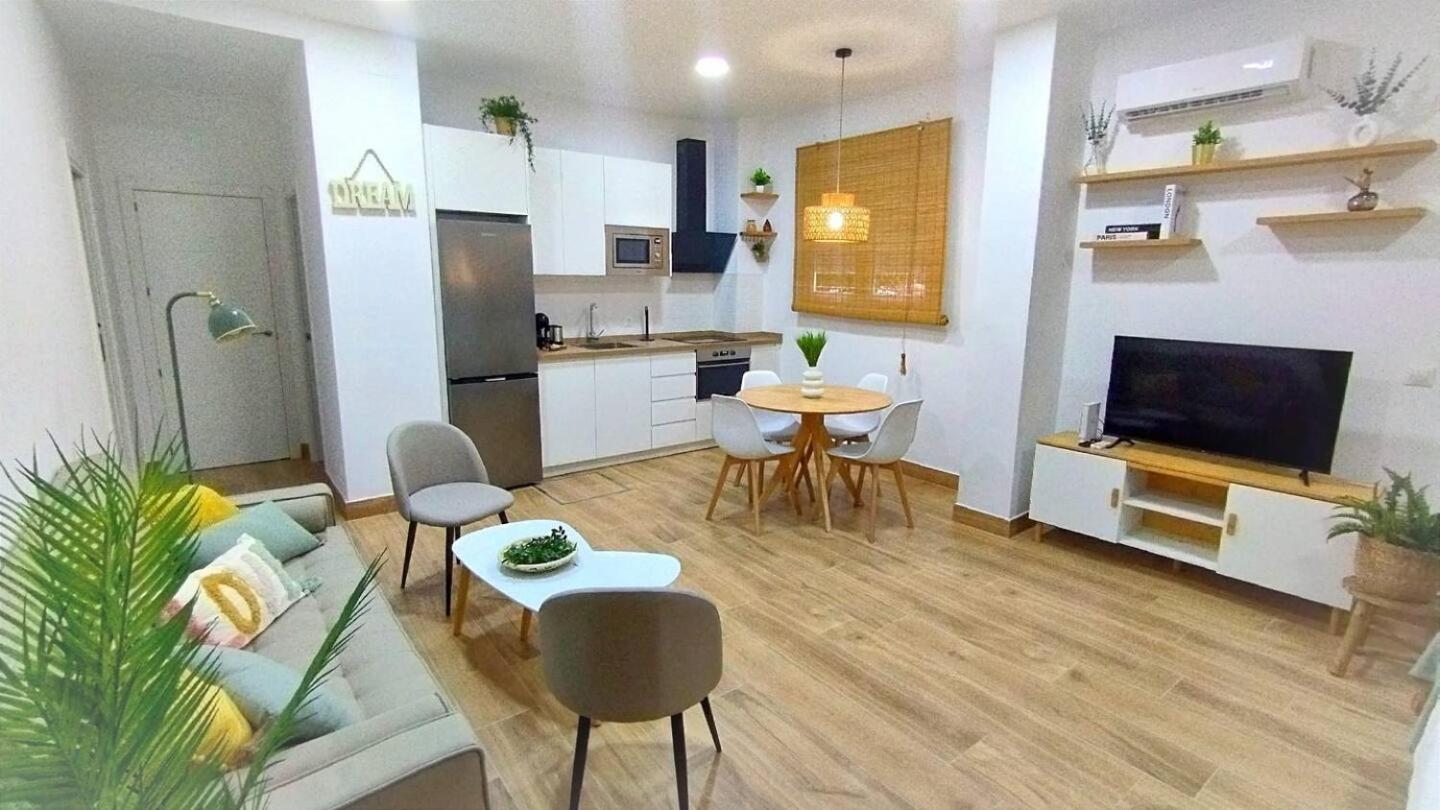 Coffee & Calm Triana Apartment Sevilha Exterior foto
