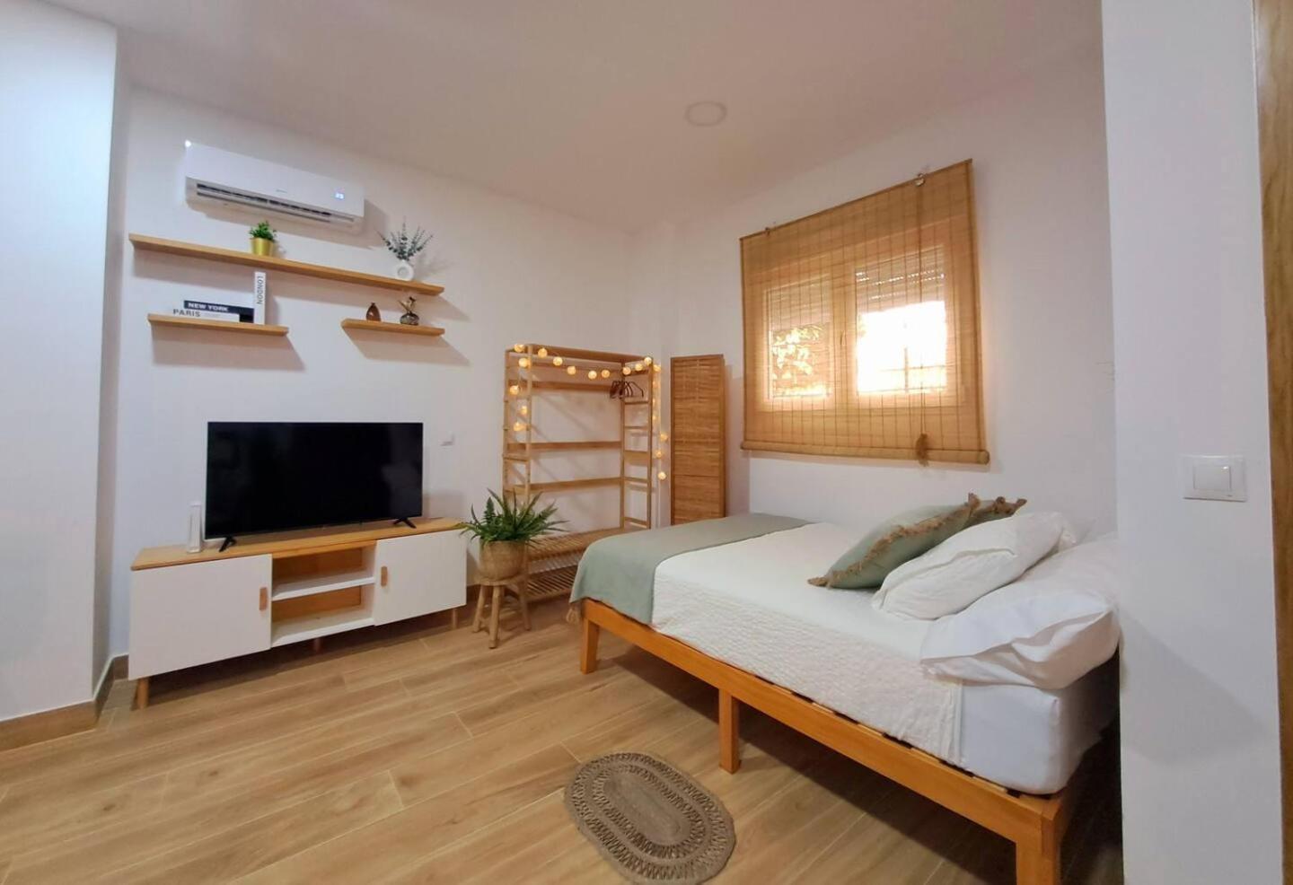 Coffee & Calm Triana Apartment Sevilha Exterior foto