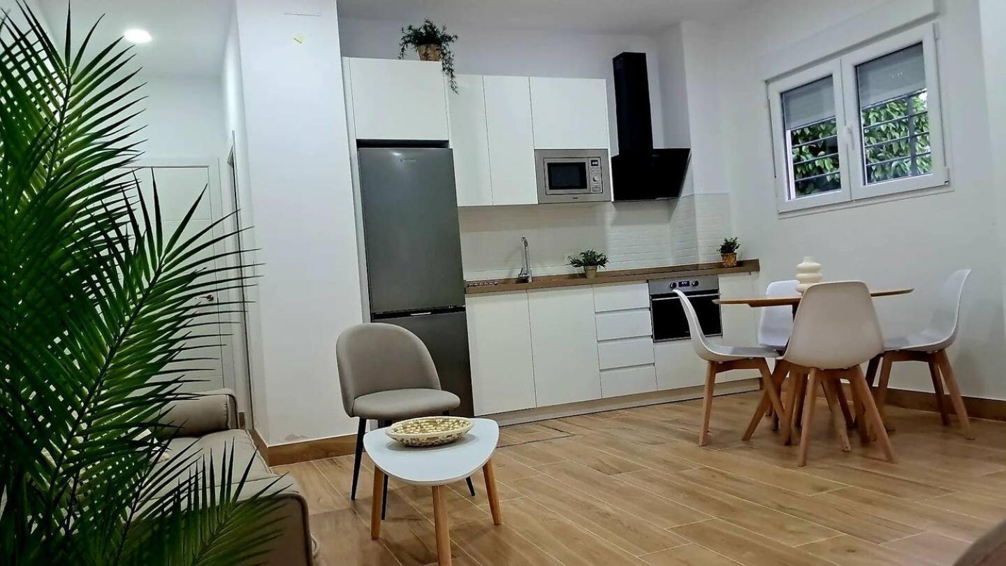 Coffee & Calm Triana Apartment Sevilha Exterior foto