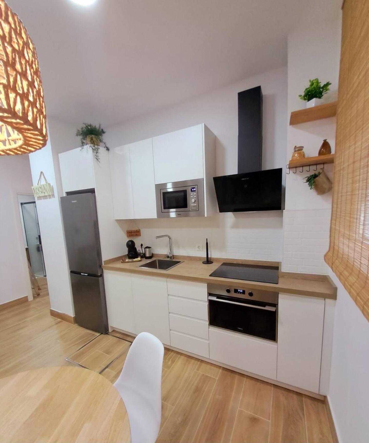 Coffee & Calm Triana Apartment Sevilha Exterior foto