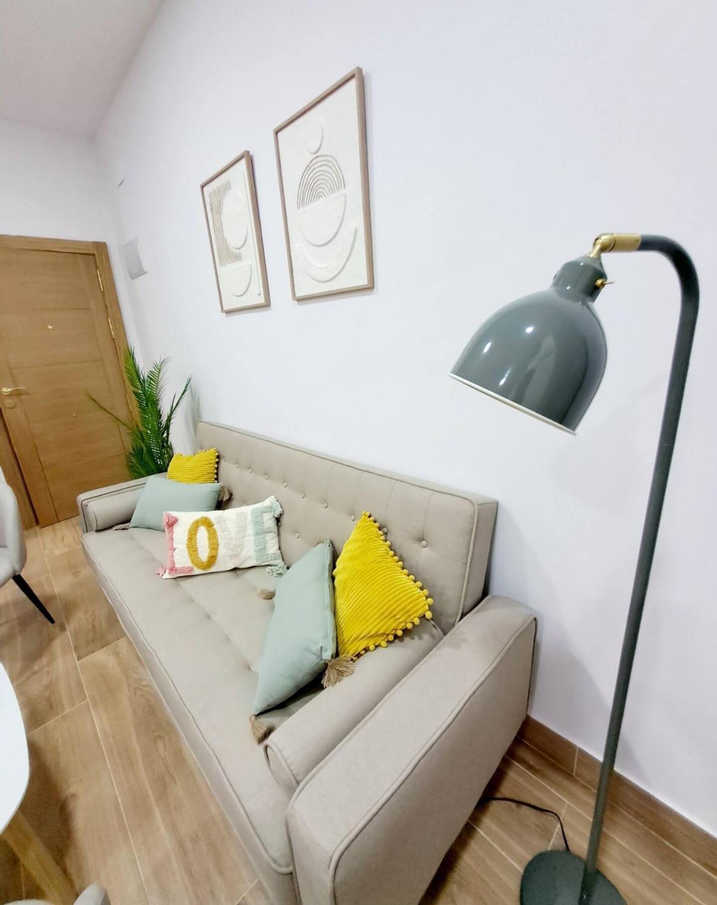 Coffee & Calm Triana Apartment Sevilha Exterior foto